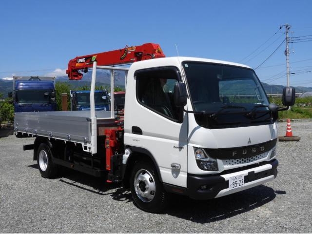 MITSUBISHI CANTER GUTS 2024