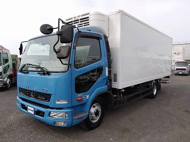 MITSUBISHI FIGHTER MIGNON 2014