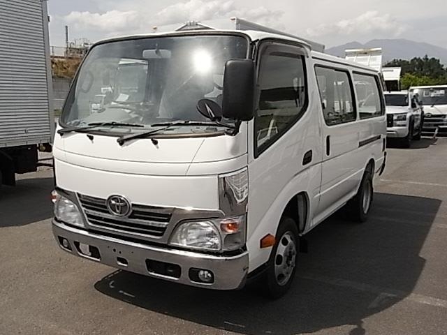 TOYOTA DYNA 2015