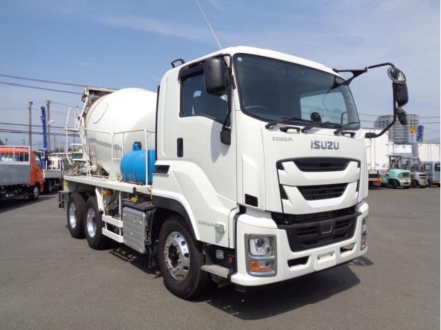 ISUZU GIGA 2022