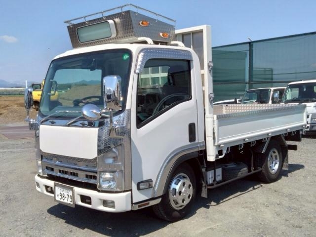ISUZU ELF UT 2013