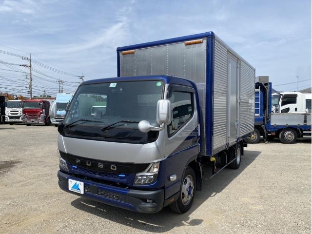 MITSUBISHI CANTER GUTS 2021