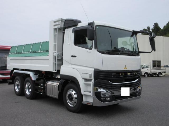 MITSUBISHI SUPER GREAT 2025