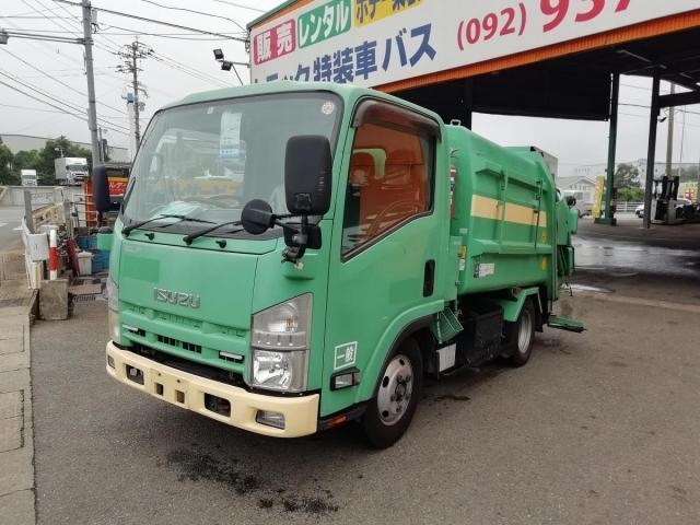 ISUZU ELF UT 2013