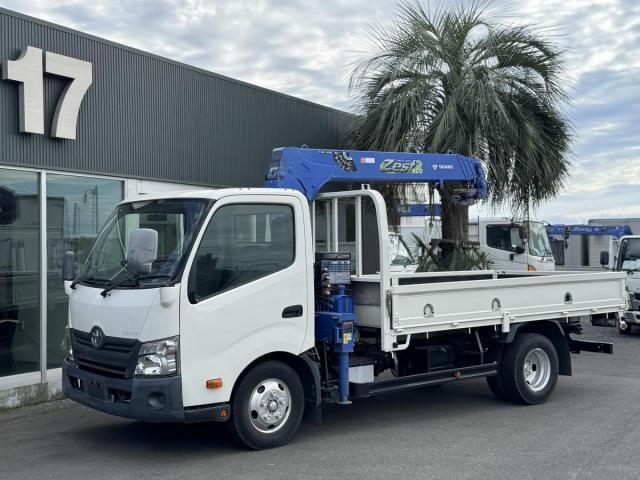 TOYOTA DYNA 2016
