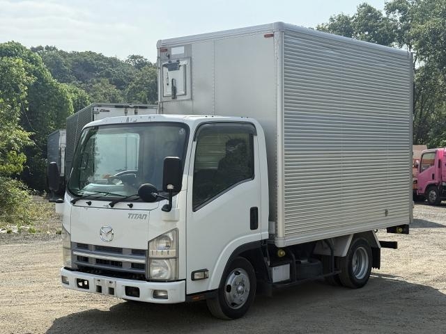 MAZDA TITAN 2010