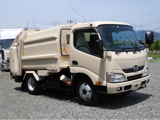 HINO DUTRO 2013