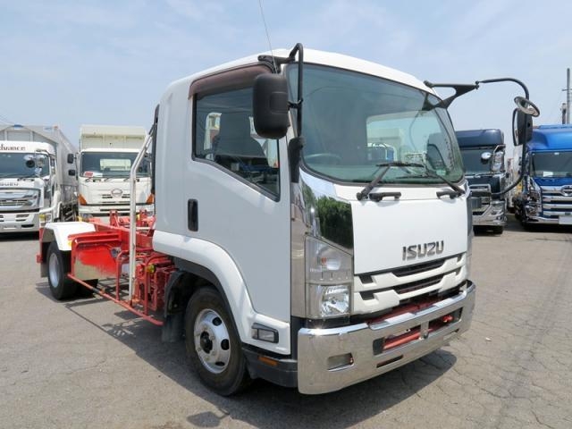 ISUZU FORWARD JUSTON 2016