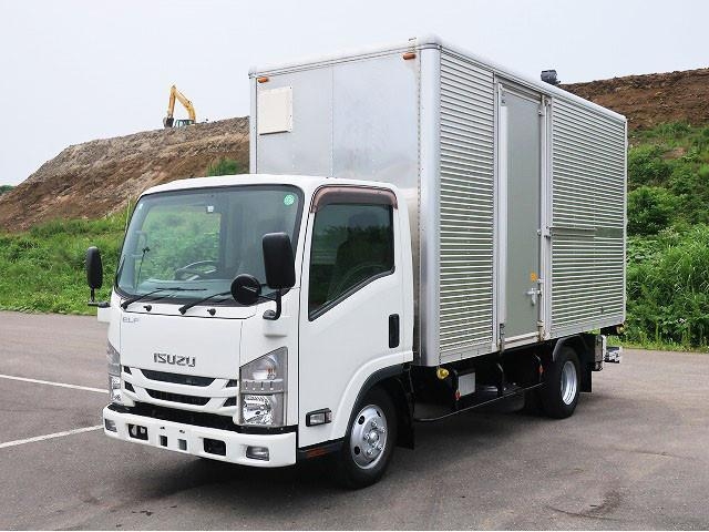 ISUZU ELF UT 2017