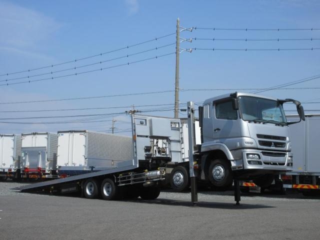 MITSUBISHI SUPER GREAT 2017