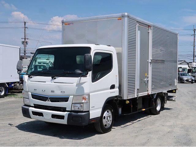 MITSUBISHI CANTER GUTS 2019