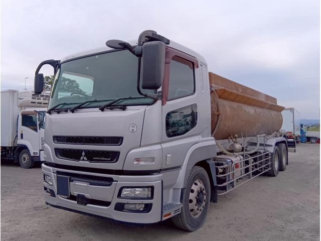 MITSUBISHI SUPER GREAT 2014