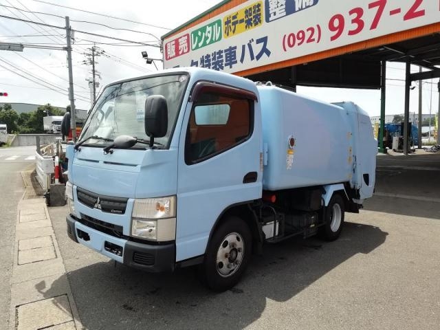 MITSUBISHI CANTER GUTS 2016