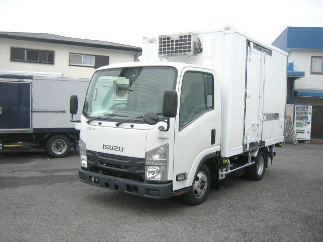 ISUZU ELF UT 2017