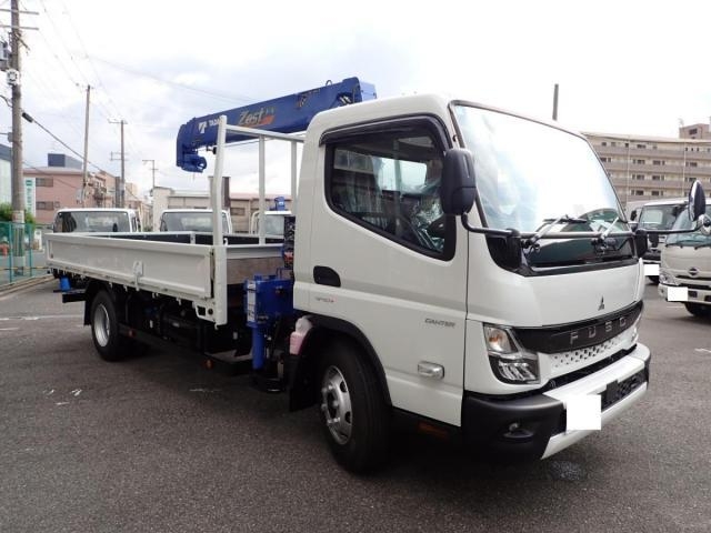 MITSUBISHI CANTER GUTS 2025