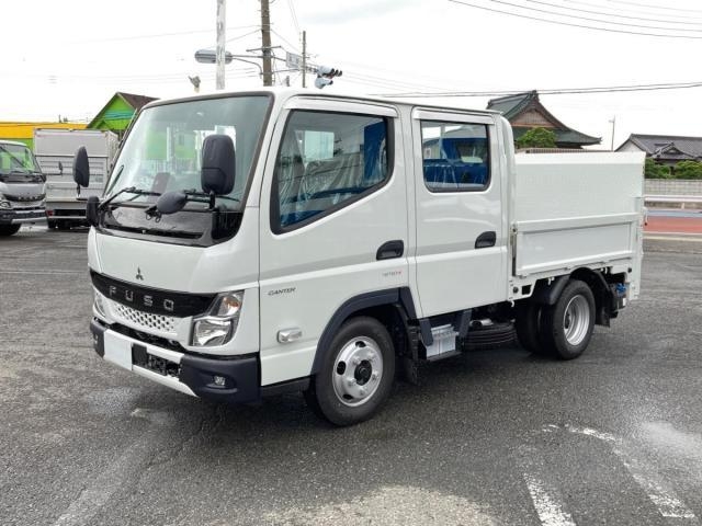 MITSUBISHI CANTER GUTS 2025
