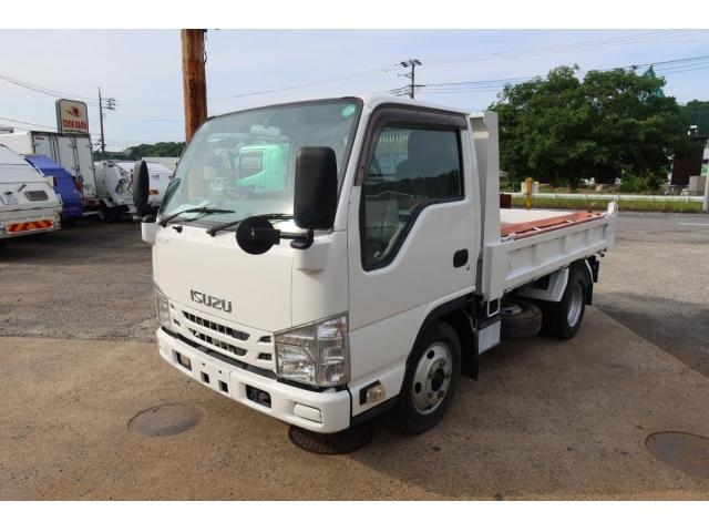 ISUZU ELF UT 2017