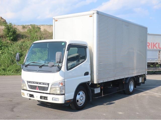 MITSUBISHI CANTER GUTS 2006