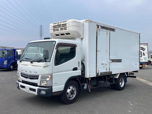 MITSUBISHI CANTER GUTS 2015