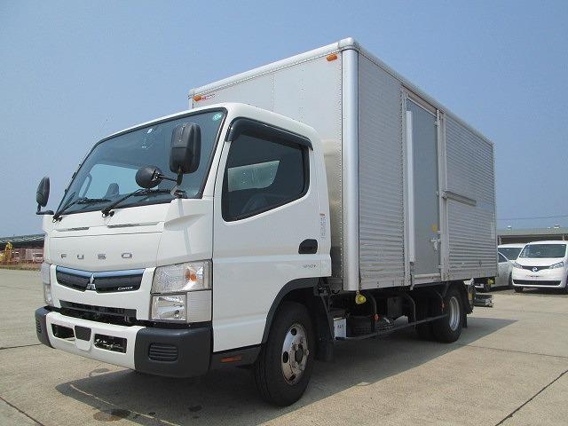MITSUBISHI CANTER GUTS 2021
