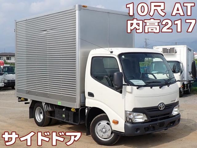 TOYOTA DYNA 2019