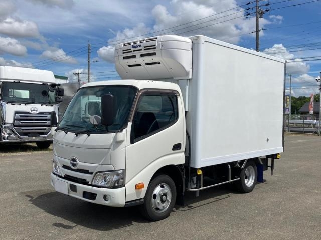 HINO DUTRO 2021