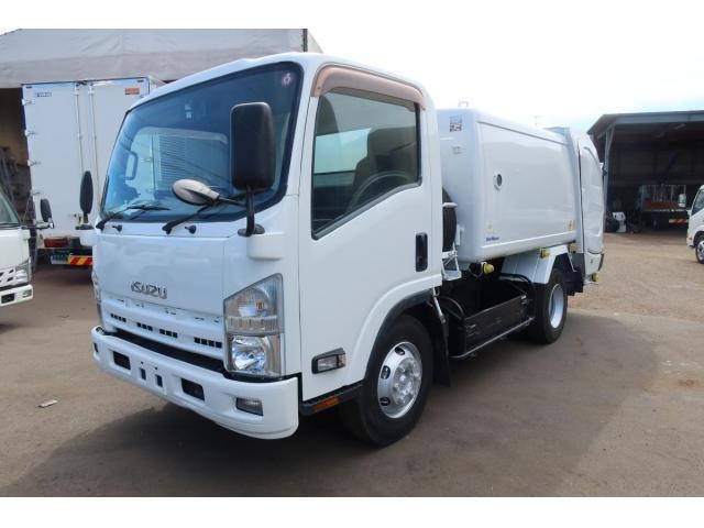 ISUZU ELF UT 2013