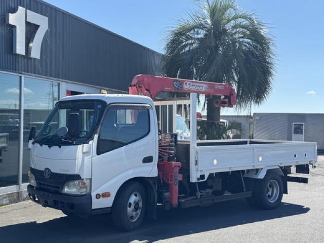 TOYOTA DYNA 2012