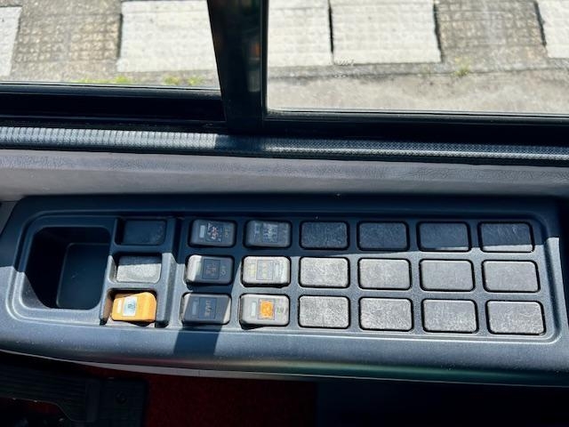 T24071403