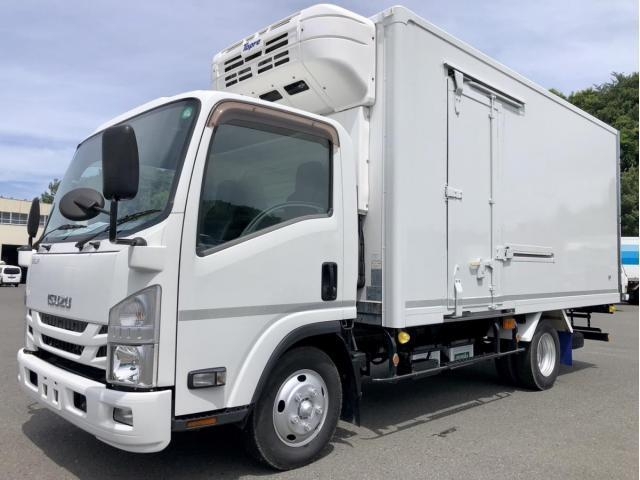 ISUZU ELF UT 2017