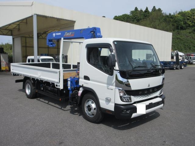 MITSUBISHI CANTER GUTS 2025