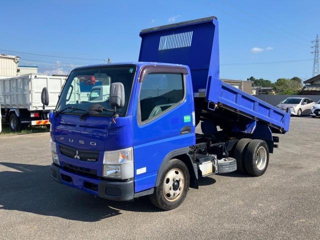 MITSUBISHI CANTER GUTS 2015