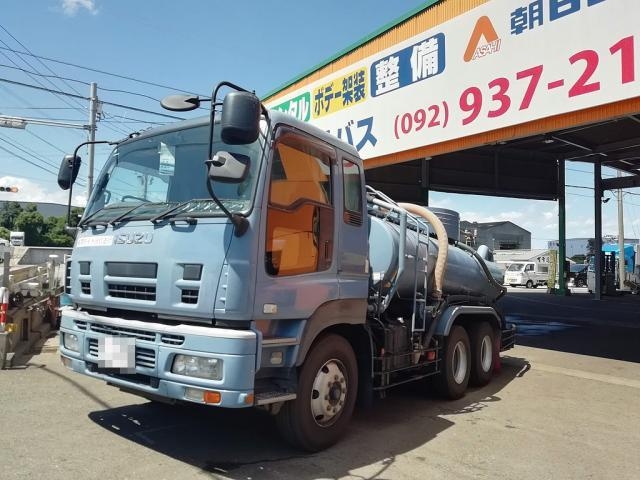 ISUZU GIGA 2010