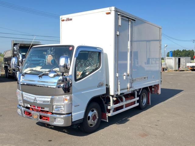 MITSUBISHI CANTER GUTS 2015