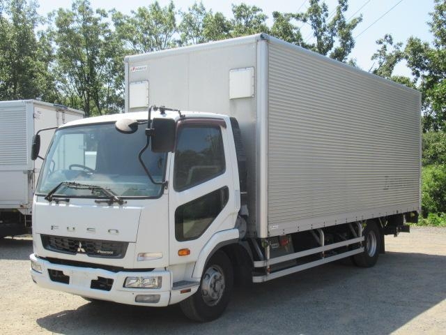 MITSUBISHI FIGHTER MIGNON 2016
