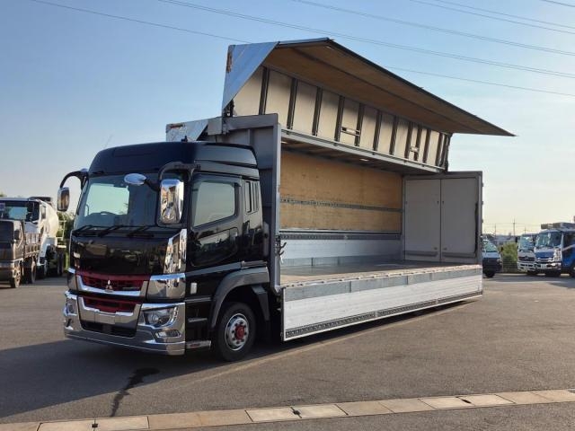 MITSUBISHI SUPER GREAT 2019
