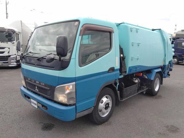 MITSUBISHI CANTER GUTS 2011