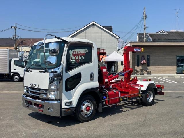 ISUZU FORWARD JUSTON 2020