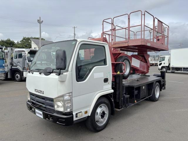 ISUZU ELF UT 2011