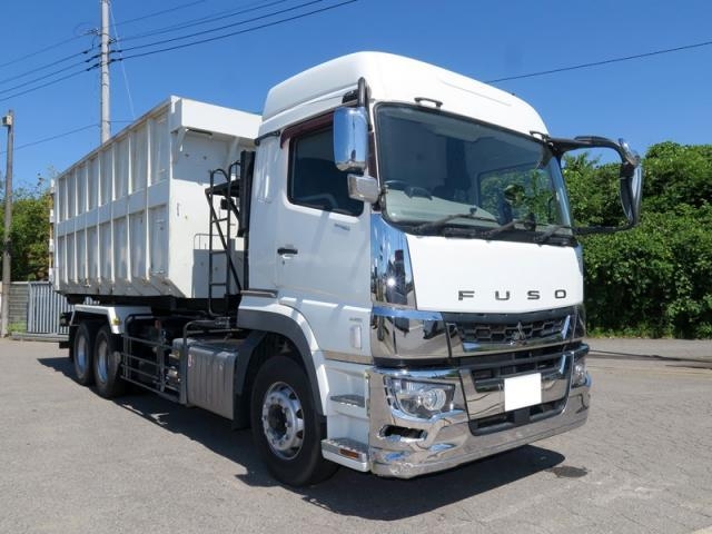 MITSUBISHI SUPER GREAT 2018