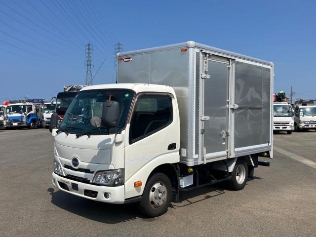 HINO DUTRO 2019