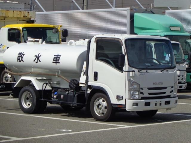 ISUZU ELF UT 2019