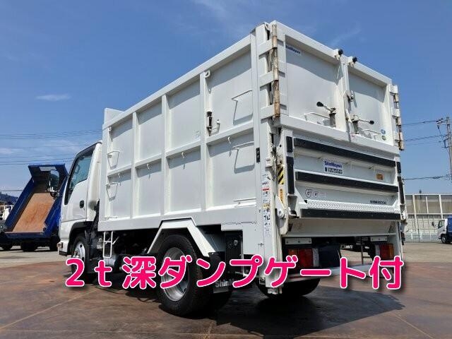 ISUZU ELF UT 2020