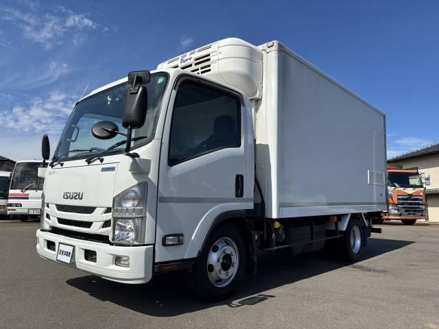 ISUZU ELF UT 2019
