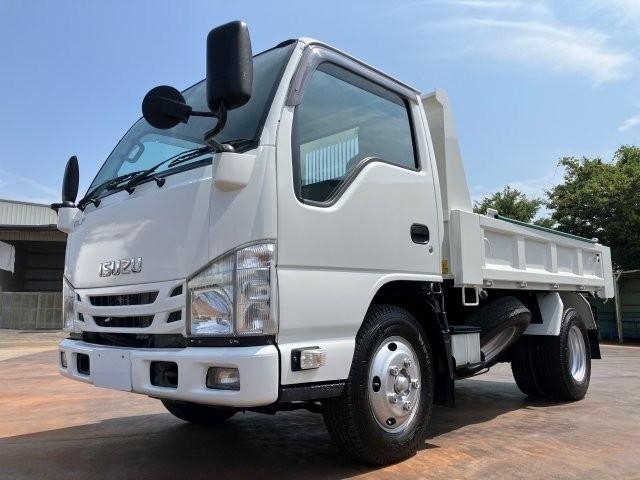 ISUZU ELF UT 2019