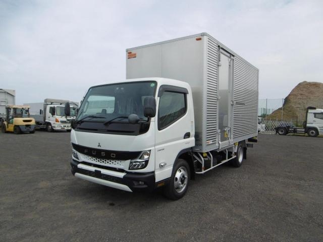 MITSUBISHI CANTER GUTS 2024