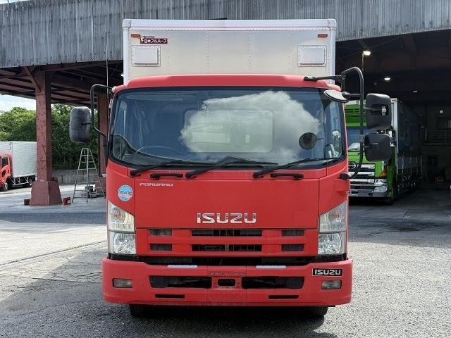 ISUZU FORWARD JUSTON 2012