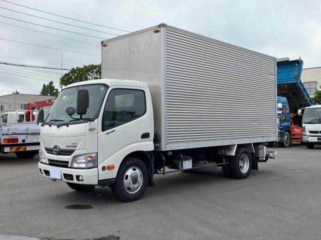 HINO DUTRO 2022