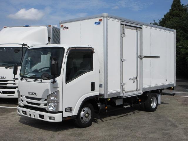 ISUZU ELF UT 2016