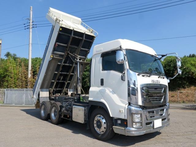 ISUZU GIGA 2020